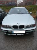 BMW 525 D siniestrado. 